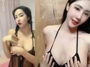 Pelacur berdada besar Cina menggoda